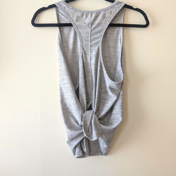 Senita Athletics Tie Back Tank Gray Size Small - Picture 6 of 6